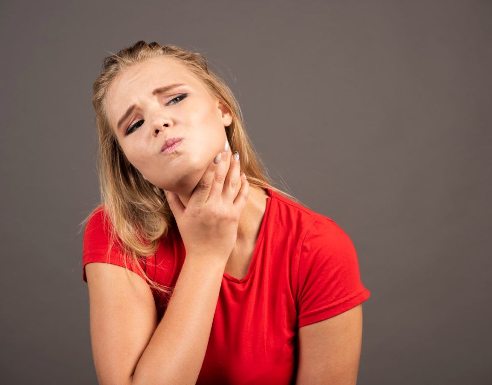 leacuri-batranesti-pentru-durerea-in-gat